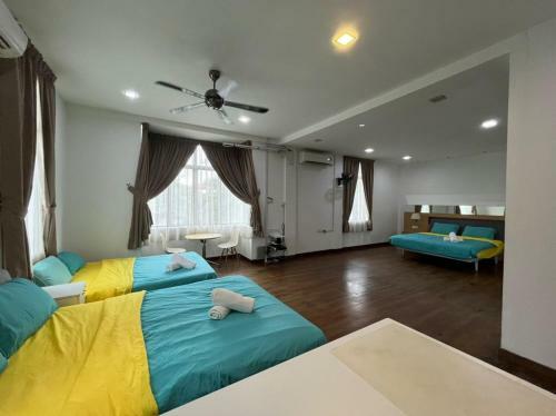 Bluwater Grande Villa 9 By Vale Pine