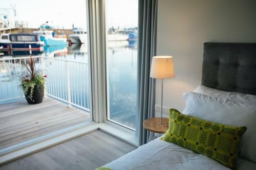 Lodge Milford Waterfront Holiday Properties