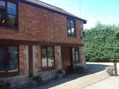 The Old Mill Holiday Cottages, Nr Mold