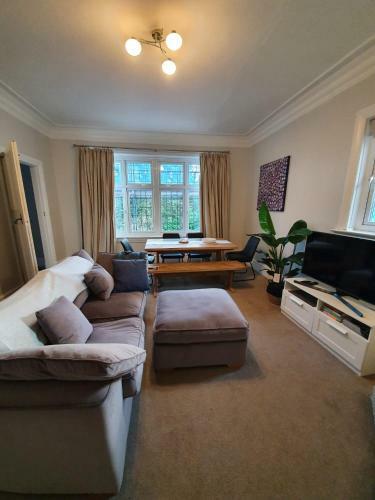 Apartamento Spacious And Luminous Roundhay Gem