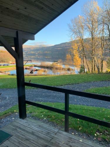 Luxury Lodge Wrapped In Exceptional Scenery