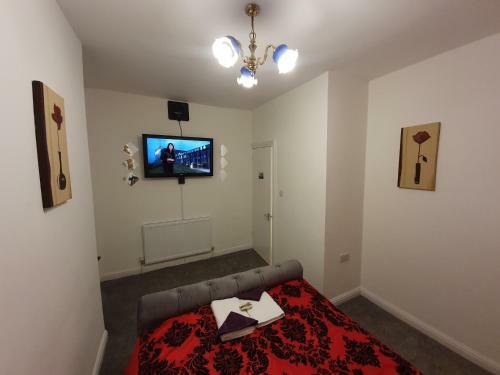 King Bed Premium Luxury Suite + Free Parking + Free Fast Wifi