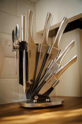 King Bed Premium Luxury Suite + Free Parking + Free Fast Wifi