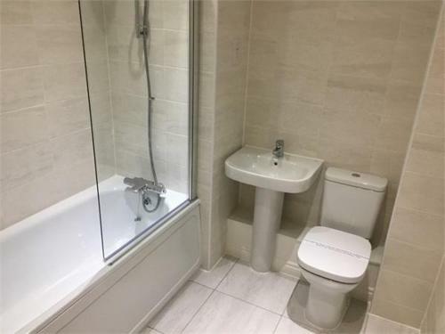 Gorgeous One Bed Parkside/ City Centre Apartment