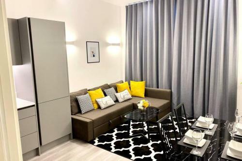 Smartrips Apartments - The Atrium