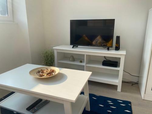 Central Location, Parking, Wi-fi, Modern Apartment