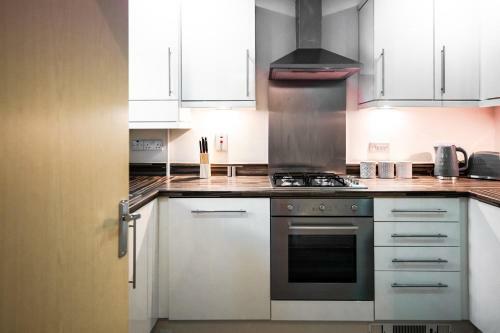 Waterside Lodge By Crew Homes