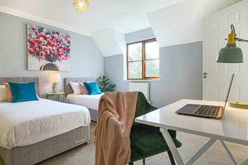 Executive Monkston Apartment By Crew Homes