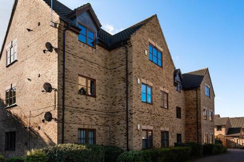 Executive Perivale Apartment By Crew Homes