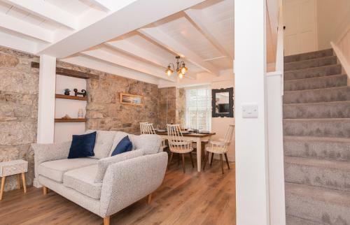 Lilsen Cottage By The Sea
