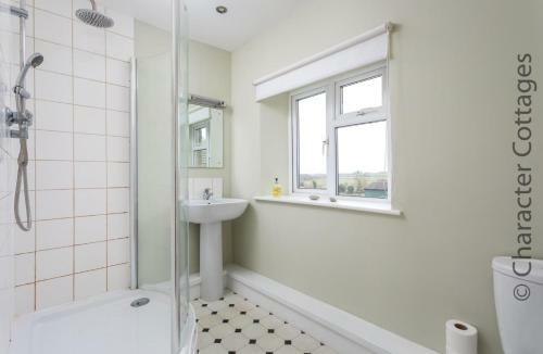 Mucky Cottage