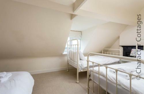 Mucky Cottage