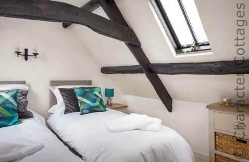 Dove Cottage Naunton