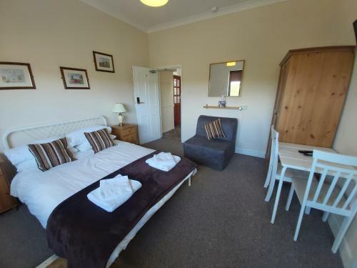 Hostal Sergeants Accommodation