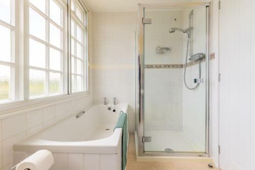Alderfen View - Norfolk Holiday Properties