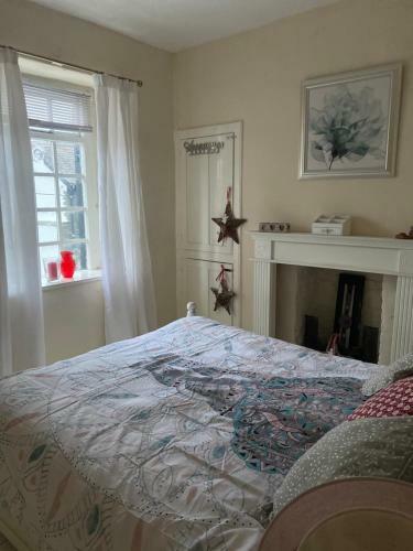 Stunning 2-bed Apartment Above Schooners Bar