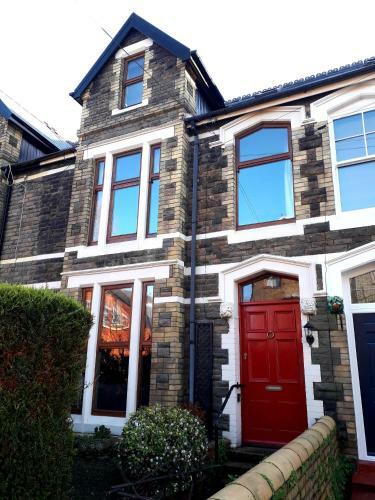 Bed & Breakfast T? Selah, Rugby Ave, Neath