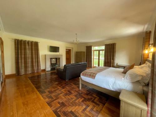 Apartamento Balblair Suites