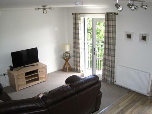 Luxury Riverbank Apartment, Nairn