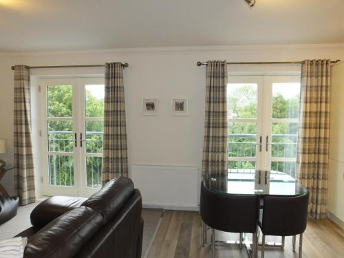Luxury Riverbank Apartment, Nairn