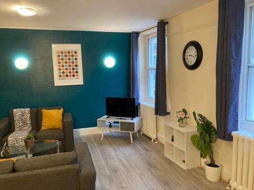 Mosley Street Apartment, Newcastle