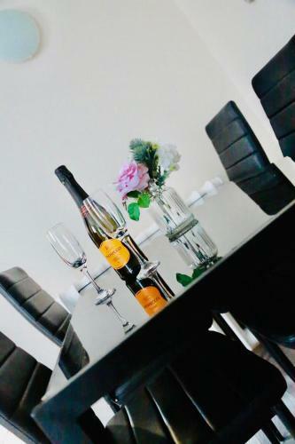 Mosley Street Apartment, Newcastle