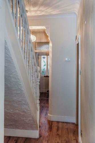 Lennard House By Propertri