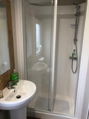 Whitley Bay 4 Berth Luxury Caravan