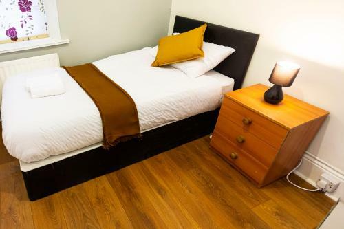 5 Bedroom House Newcastle