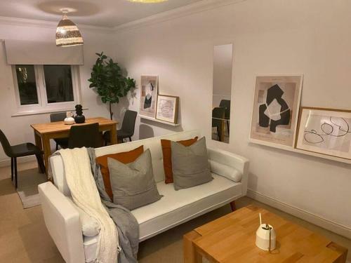 Apartamento Stylish Luxury 2 Br Flat In Newport - Self Check-in