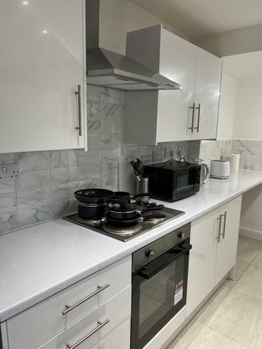 New Modern Private House Central Location