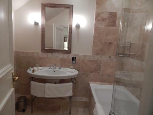 Hostal Burythorpe House