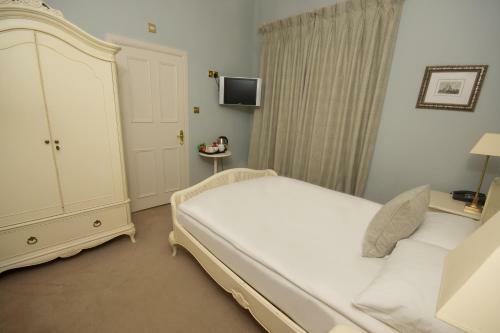 Hostal Burythorpe House