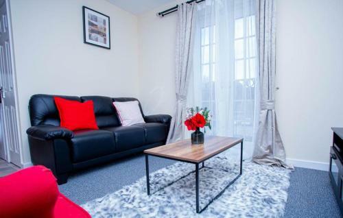 Cedar Apartment