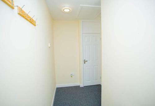 Cedar Apartment 2