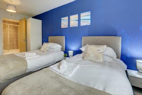City Centre Apartment With Secure Parking