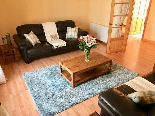 Hostal White Cottage B&B