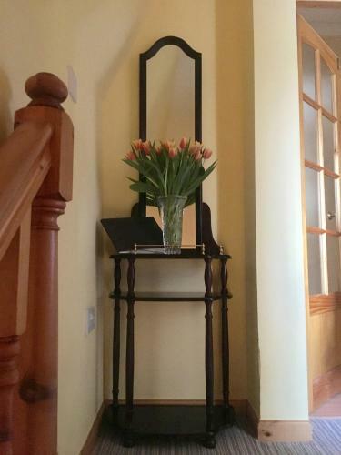 Hostal White Cottage B&B