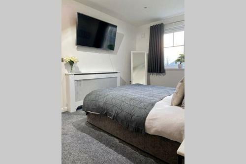 Marchburn Apartment