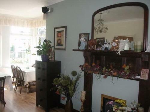 Bed & Breakfast Alderberry Lodge