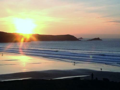 Atlantic Joy, Families And Couples Only