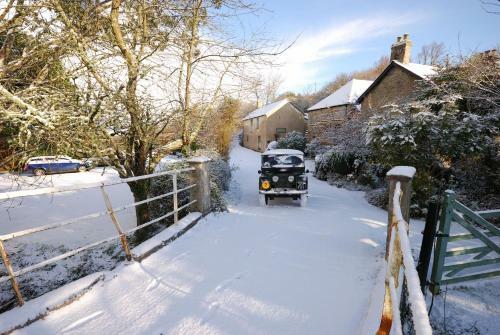 Bowgie At Trewerry Cottages - Away From It All, Close To Everywhere