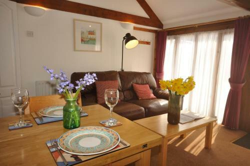 Bowgie At Trewerry Cottages - Away From It All, Close To Everywhere