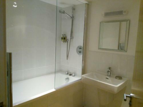 South Fistral Seaview 2-bed Apartment