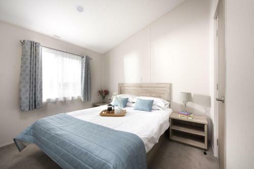 The Retreat, Newperran Heights