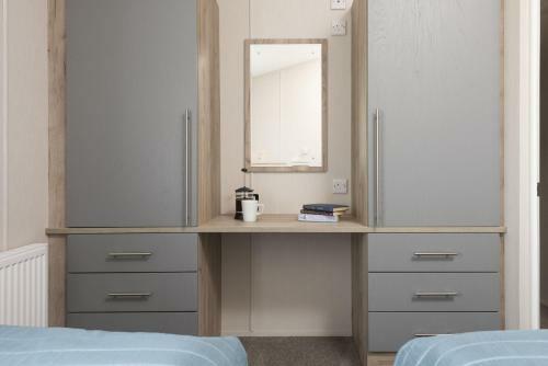 The Retreat, Newperran Heights