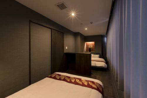 Hostal Guesthouse Raku