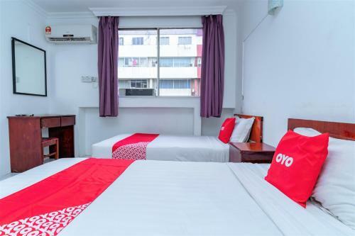 Hotel Oyo 90185 168 Inn