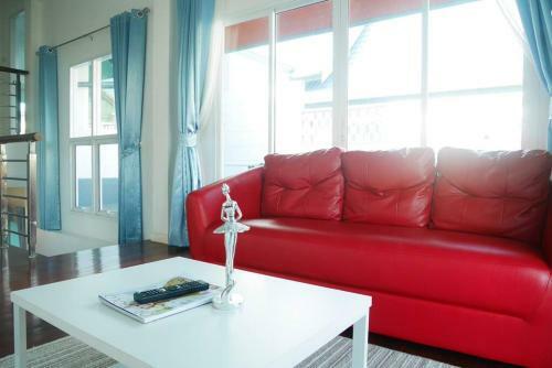 Chalong Pool Villa 3 Beds, 2 Mins To Chalong Pier