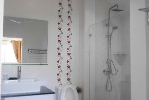 Chalong Pool Villa 3 Beds, 2 Mins To Chalong Pier